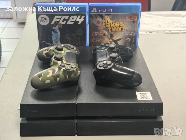 PlayStation 4 CUH-1003A 500GB с 2 оригинални джойстика и 3 игри