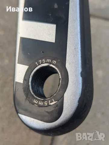 Карбонови курбели Sram Red със средно, снимка 4 - Части за велосипеди - 55707196