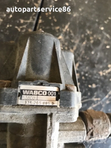 Мултицикълен защитен вентил Wabco за Mercedes Atego (–) 9347050106, 9347050050, снимка 2 - Части - 54089679