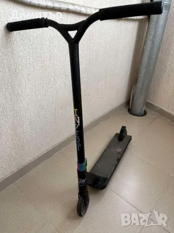 Тротинетка за трикове Invert Ts 2+, снимка 4 - Скейтборд, ховърборд, уейвборд - 50177417