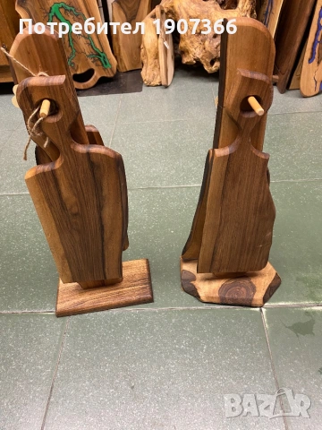 Орехов сет - 2 дъски+поставка, снимка 4 - Прибори за хранене, готвене и сервиране - 53192412