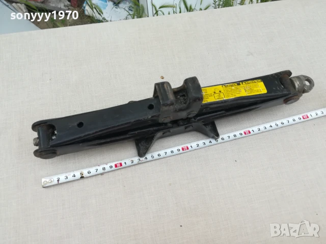 TOYOTA-1100KG-ОРИГИНАЛЕН КРИК ВНОС SWISS 1606251055, снимка 3 - Аксесоари и консумативи - 50680934