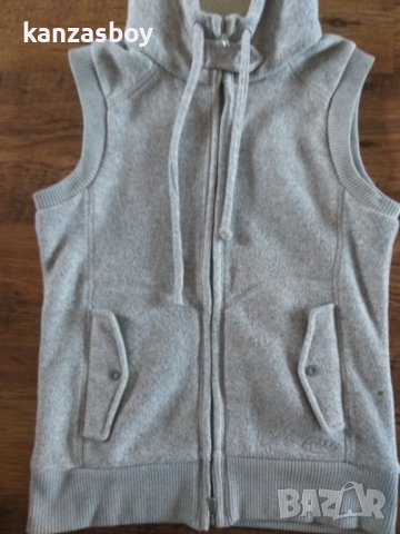 hugo boss green - страхотен дамски елек С, снимка 7 - Елеци - 44184306