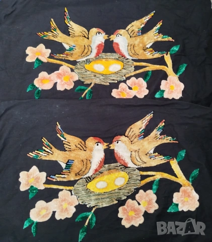 ПРОДАВАМ КОМПЛЕКТ ДВА БРОЯ СТАРИ ФЪКАНИ ВЪЗГЛАВНИЦИ, снимка 2 - Антикварни и старинни предмети - 53272036