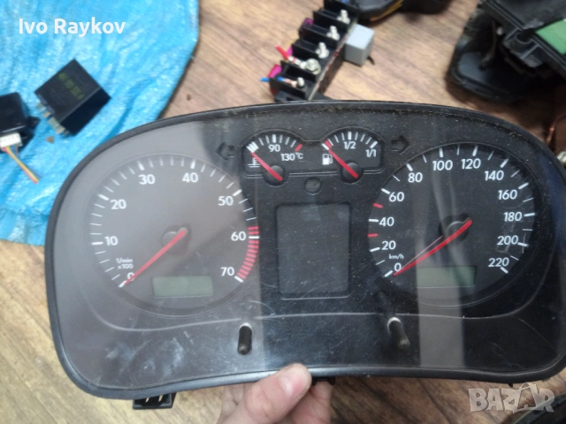 Километраж VW Golf 4 2002 1J0920806 0263637000 