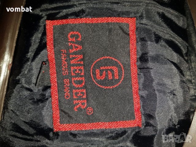 Късо дамско яке с яка, снимка 4 - Якета - 38555920