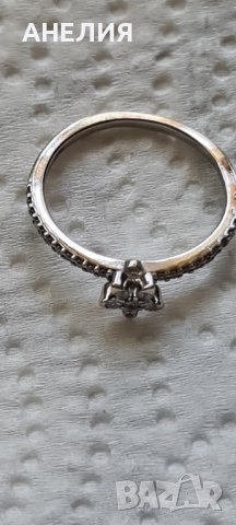 Дамски пръстен бяло злато , снимка 1 - Пръстени - 36981174