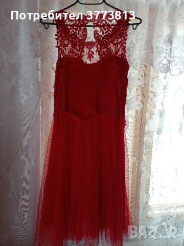 Елегантна червена официална рокля с дантела – перфектна за бал, сватба или повод, снимка 4 - Рокли - 52511456