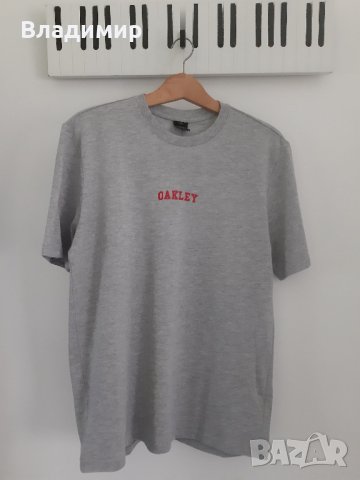 Oakley T-SHIRT, снимка 1 - Тениски - 35091367