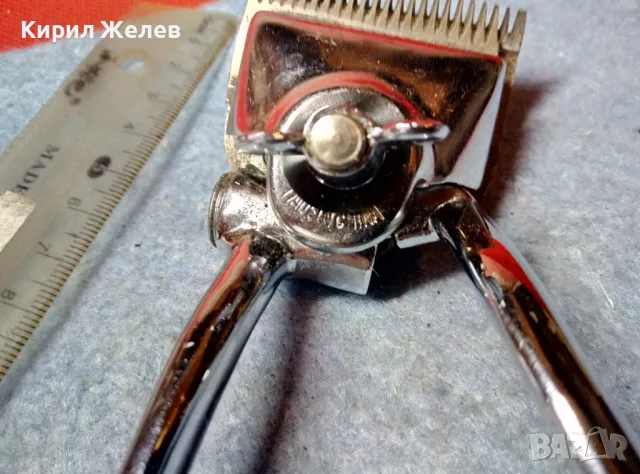 MADE in CHINA Стара МАШИНКА За ПОДСТРИГВАНЕ КЛАСИЧЕСКИ РЕТРО МОДЕЛ За КОЛЕКЦИЯ 48325, снимка 12 - Антикварни и старинни предмети - 47597919