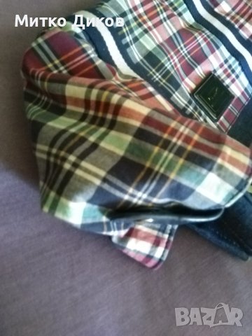 Tommy hilfiger маркова чанта промазан плат39х24х16см, снимка 4 - Чанти - 40622039