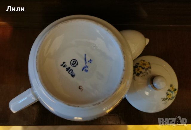 Порцеланов чайник, снимка 3 - Антикварни и старинни предмети - 44231133