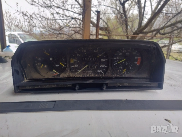 Километраж - Табло Уреди За Мерцедес-Бенц 190 Е 2.0 - 2.3 1990г / Mercedes-Benz 190 E 2.0 - 2.3 1990