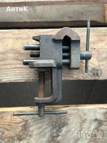 Малко Бижутерско Менгеме Часовникарско, снимка 2 - Антикварни и старинни предмети - 49095010