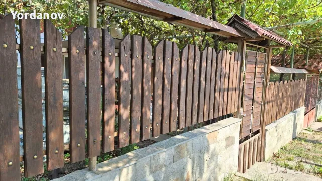 Масивна къща в с.Радко Димитриево, снимка 5 - Къщи - 55660605