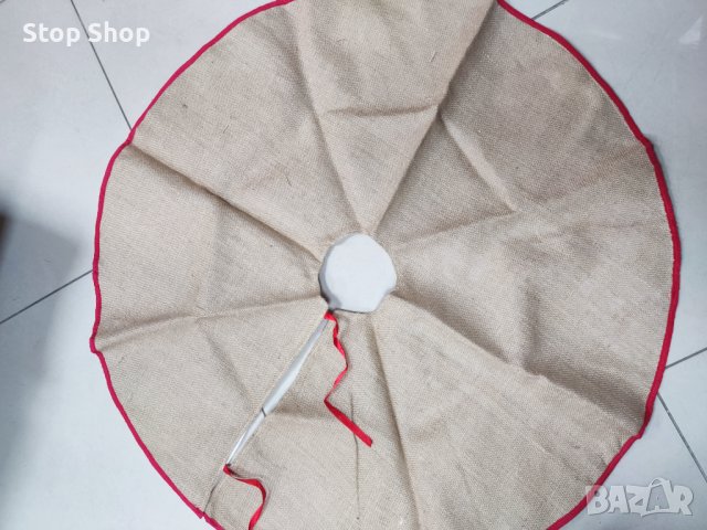 Постелка за коледна елха килимче , снимка 2 - Декорация за дома - 38671243