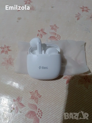 продавам слушалки нови, снимка 2 - Слушалки, hands-free - 54044585