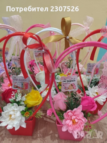Букети, снимка 9 - Подаръци за жени - 51486934