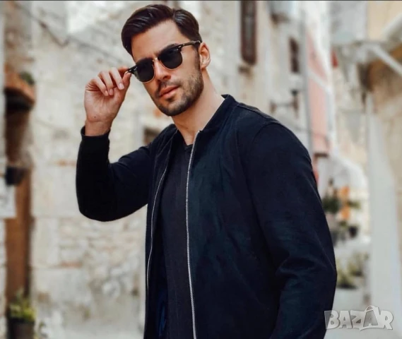 очила с калъф ray ban , снимка 15 - Слънчеви и диоптрични очила - 50572836