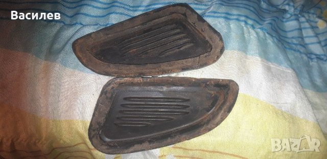 Ковровец гуми за резервоар,скоростомер,стар номер.Цедка от стар мотор., снимка 12 - Мотоциклети и мототехника - 30468781