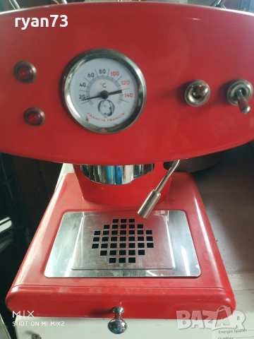 Кафемашина Francis Francis Luca Trazzi