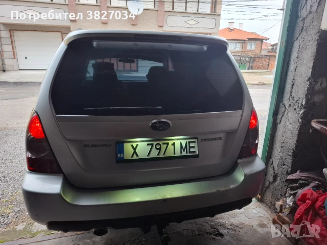 Subaru forester 2.0, снимка 3 - Автомобили и джипове - 53293543