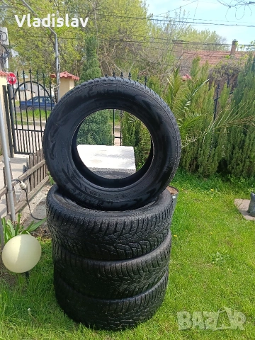 Nokian 215/65r16