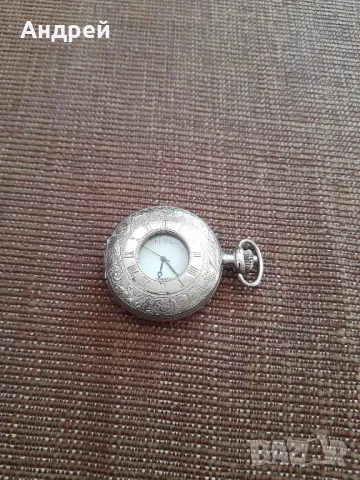 Часовник Stevel Quartz