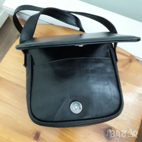 Дамска чанта - естествена кожа , снимка 2 - Чанти - 47324874