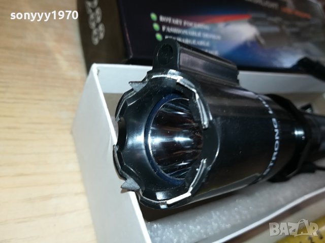 ФЕНЕР С ЕЛЕКТРОШОК И ЛАЗЕР-НОВ 2510231108, снимка 9 - Екипировка - 42713246