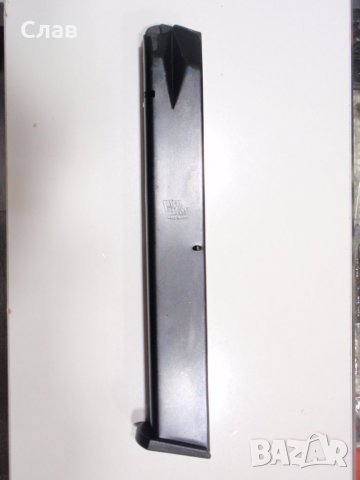 Пълнители за боен пистолет Зиг Зауер Р226, снимка 2 - Бойно оръжие - 30618801