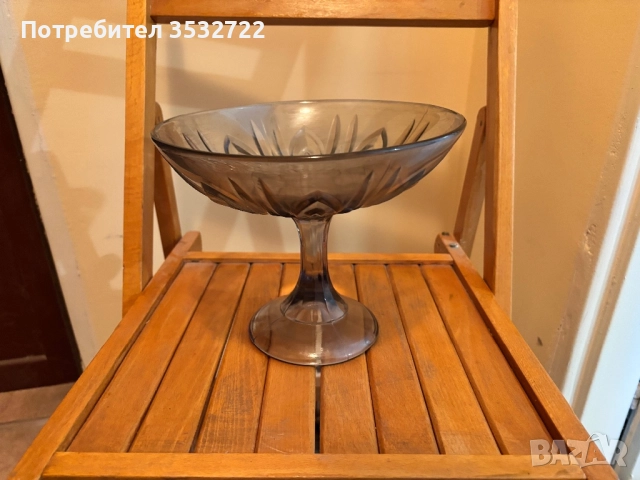 Стъклена фруктиера