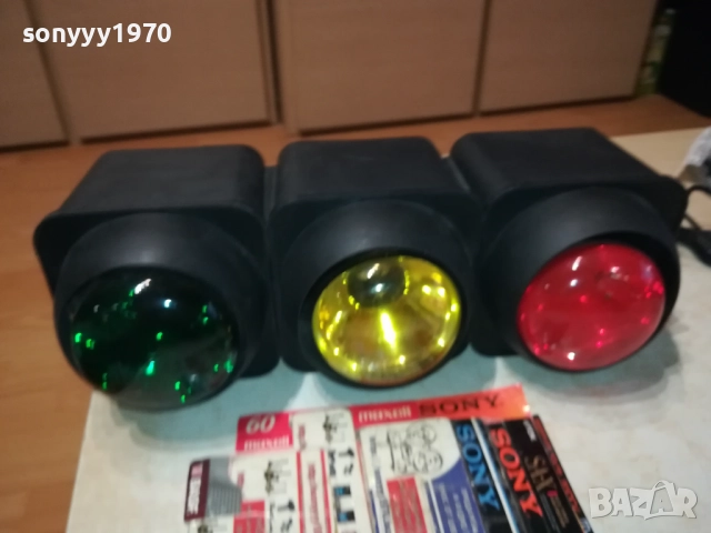 ДИСКО СВЕТЛИНИ 220V 3БР-ВНОС ФРАНЦИЯ 2009251956, снимка 3 - Други - 51781010