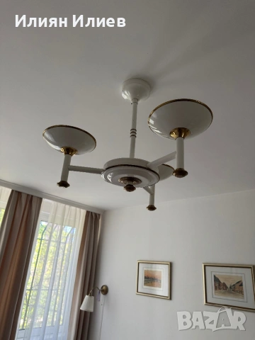 Полилей, снимка 2 - Лампи за таван - 54337763