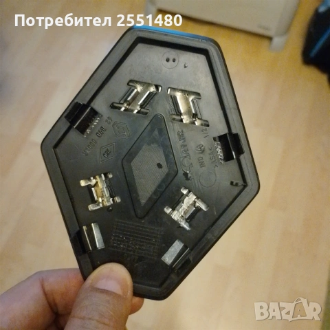 Предна емблема за Renault Scenic III, снимка 5 - Части - 53223519