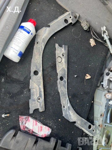 Кори под чистачки Рено Сценик