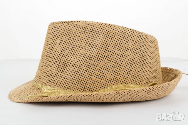Дамска шапка тип трилби марка ART of POLO, снимка 2 - Шапки - 37018271