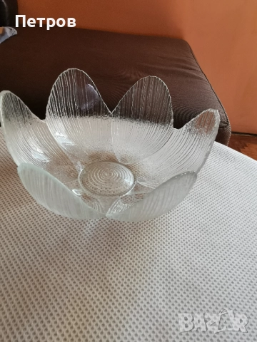 Стъклена купа лотос .Изключително красива., снимка 1