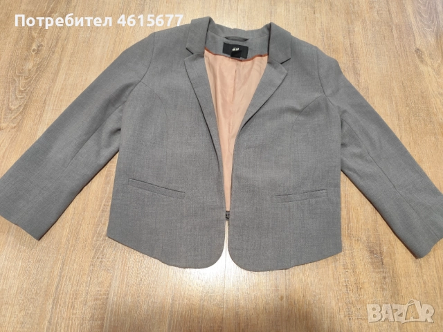късо сако на H&M, снимка 2 - Сака - 52012682