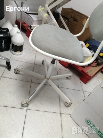 Въртящ се стол офис, снимка 2 - Столове за офис - 52663334
