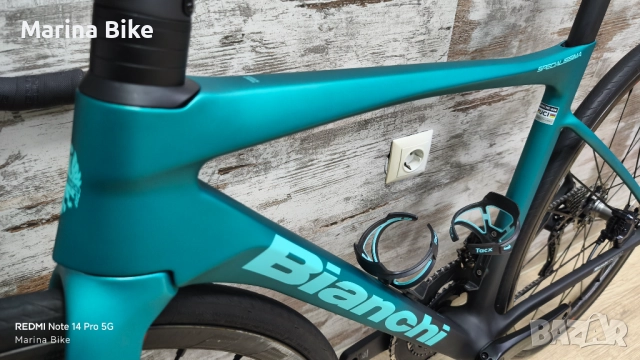 Карбонов шосеен велосипед Bianchi Specialissima Pro Disc Ultegra Di2 Fulcrum | 50, снимка 13 - Велосипеди - 52583130