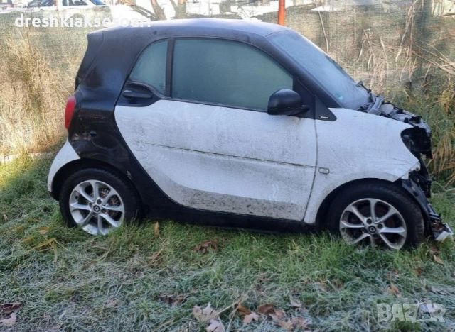 Електрически смарт на части 2019 