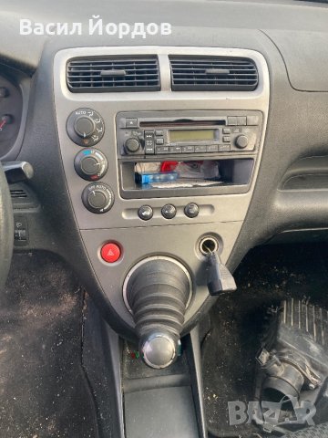 Хонда Сивик 7 1.7 100к.с На Части. Honda Civic VII 1.7 100к.с, снимка 12 - Автомобили и джипове - 44348573