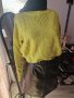 Пуловер в зелено - 15,00лв., снимка 1 - Блузи с дълъг ръкав и пуловери - 31272964
