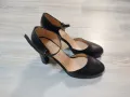 Елегантни дамски обувки 39 номер, снимка 1