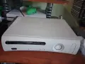 Xbox 360 с 1 контролер и 2 игри, снимка 1