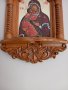 Дърворезба- домашен  иконостас с иконопис чудотворната икона на " Св. Богородица ", снимка 3