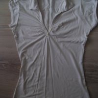 Дамски блузи с къс ръкав С-М, снимка 1 - Тениски - 37676975