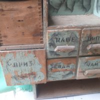 Старо шкафче за подправки, снимка 2 - Други ценни предмети - 34168538