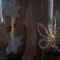 Две вазички кафяво стъкло прозрачно с украса, снимка 2 - Вази - 30053160